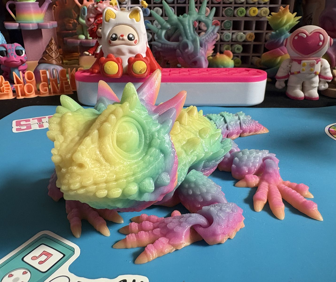 3D Printed Print Printing Rainbow Glow In The Dark Flexi Horned Lizard Reptile Dragon ADHD AUTISM Fidget Fidgets Toy Toys