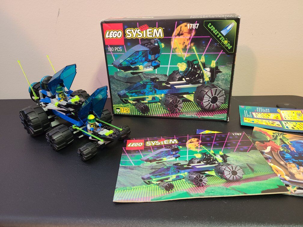 LEGO Unitron Set 1787 - Crater Cruiser