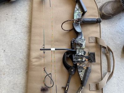 PSE Nova Camo Compound Hunting Bow with Sight, Cobra Release, stabilizer & Soft Case.