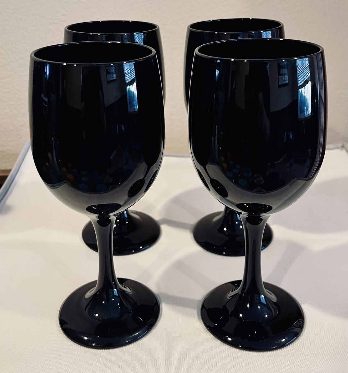LIBBEY BLACK AMYTHYST WINE STEMWARE GLASSES GOBLETS SET OF 4-VINTAGE EXCELLENT!!!