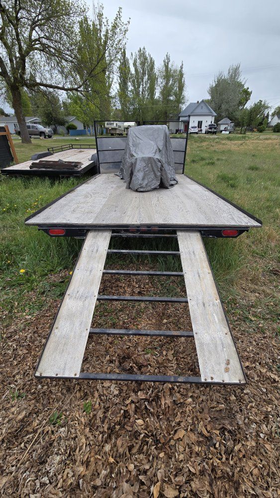 Snowmobile/ATV Trailer