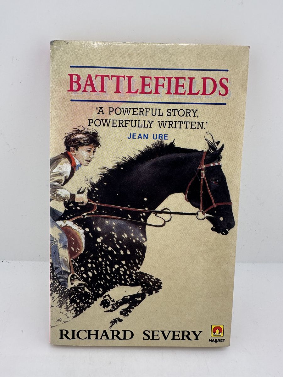 Battlefields Richard Severy 1987 Magnet PB YA War Fiction Vintage UK