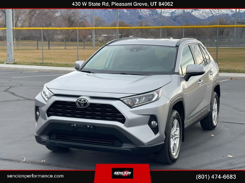 2021 Toyota RAV4 XLE