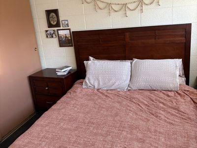 5-Piece Solid Wood Bedroom Set