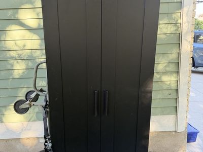Black wardrobe/cabinet
