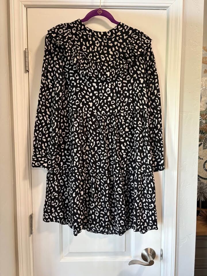 bohme mini black/white long sleeve dress size Small $25 cash/venmo in Draper