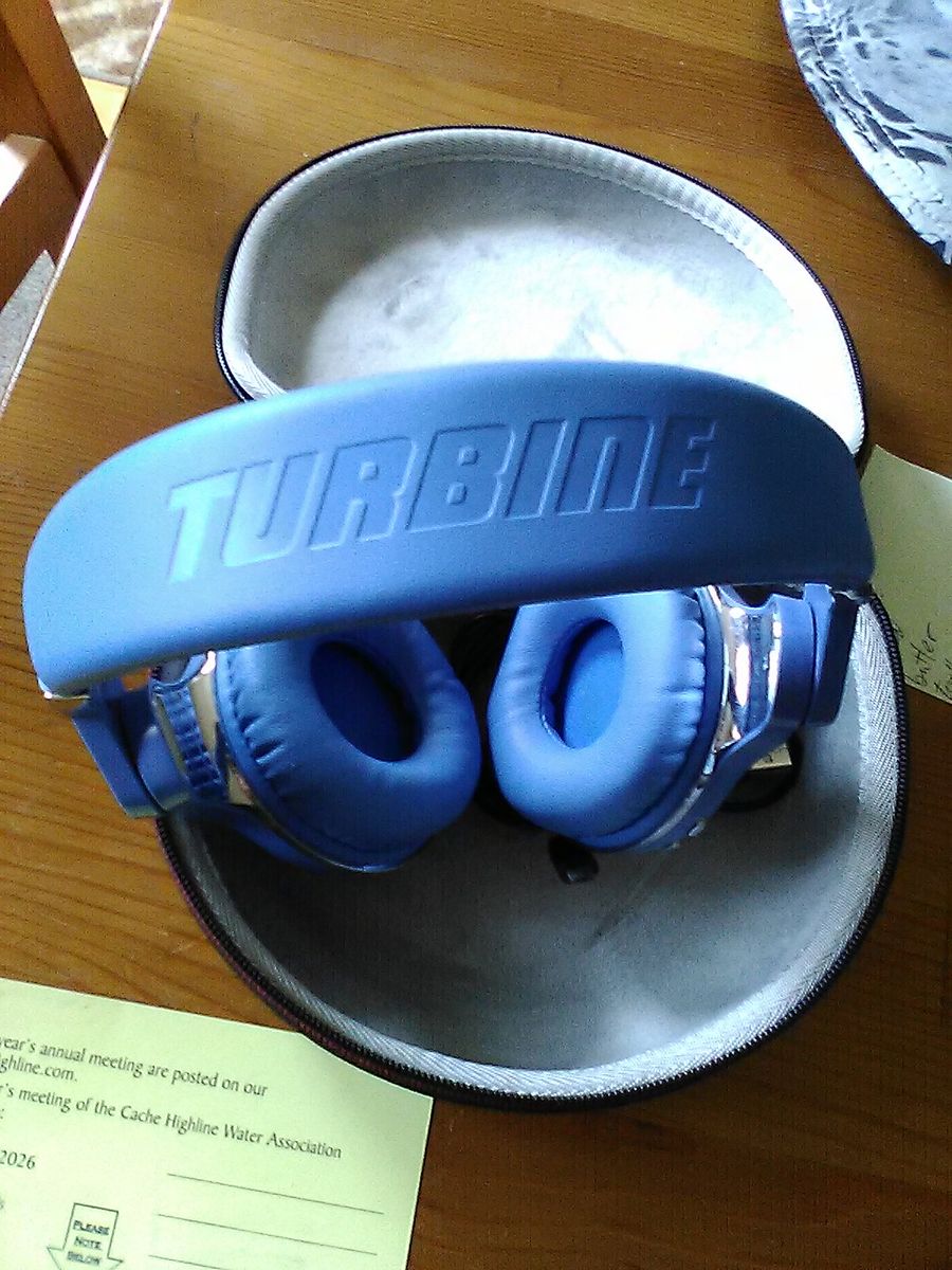 Turbine Headphones