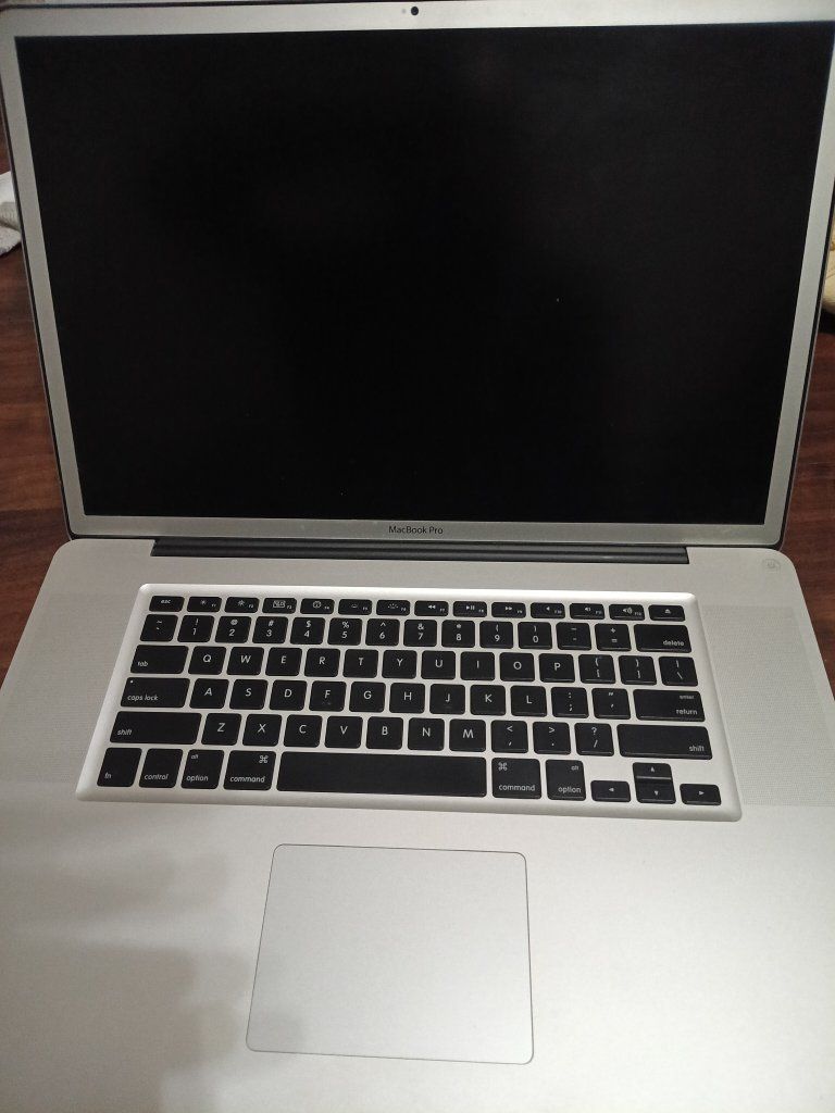 MacBook Pro 17"