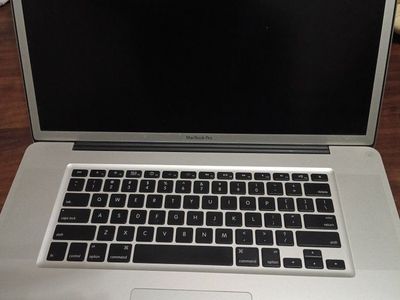 MacBook Pro 17"