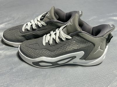 Nike / Jordan youth basketball sneakers