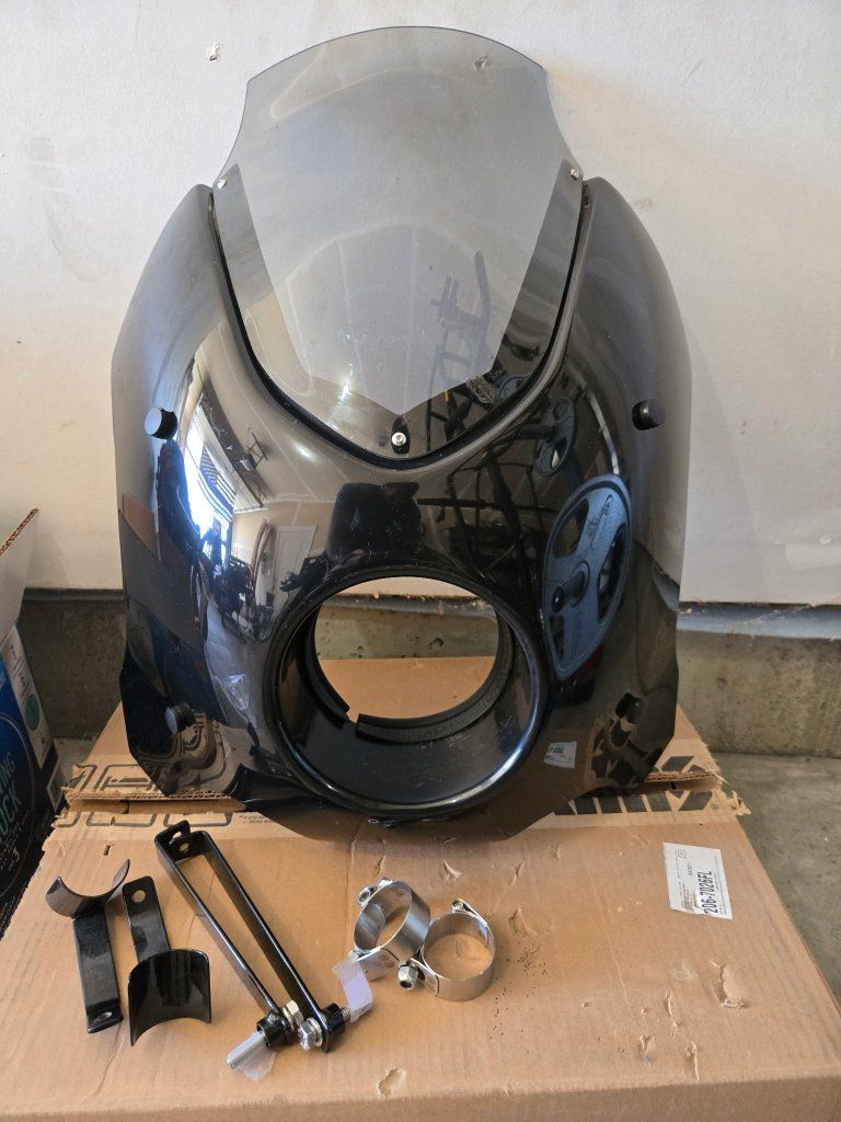 Main image 3