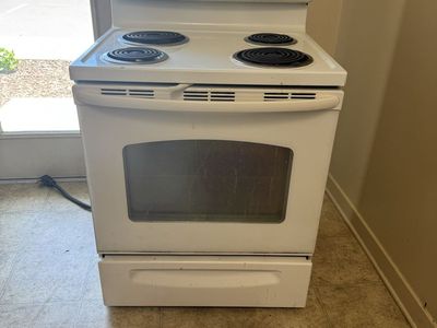 GE Stove