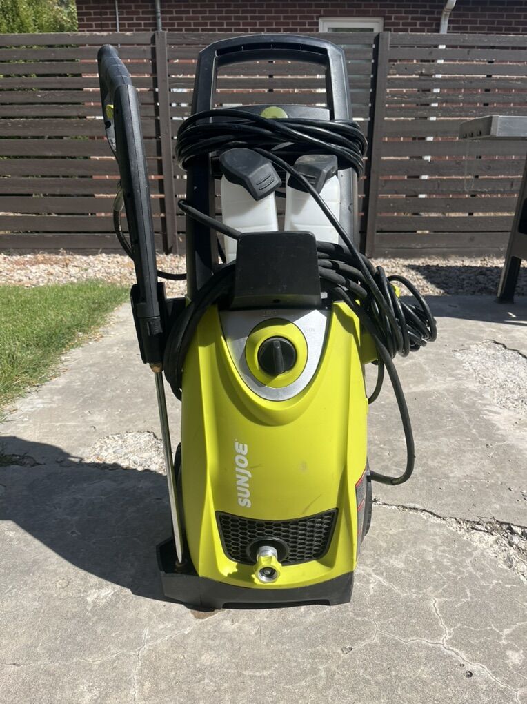 Pressure Washer