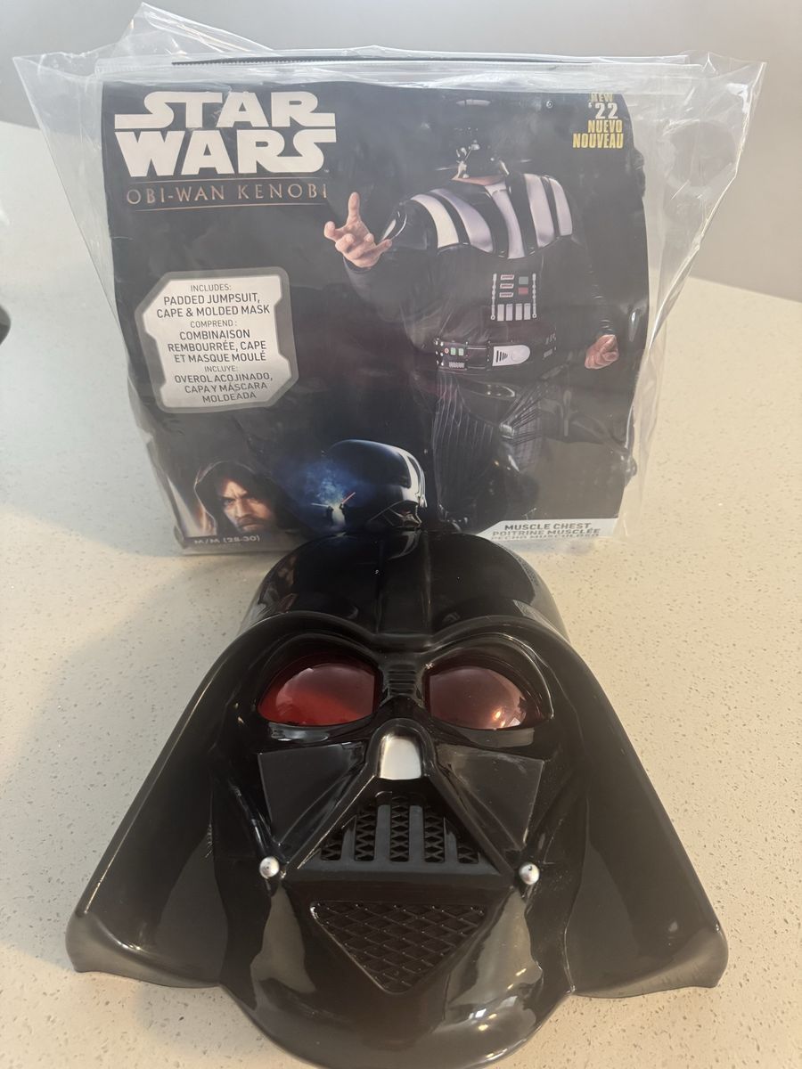 Star Wars Darth Vader Muscle Chest Costume with Mask & Cape Size M