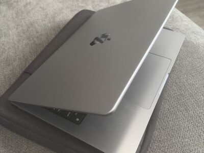 Macbook Pro M1 Pro 2021 14 Inch