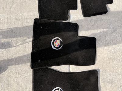 Cadillac sts v6 rwd 2009 floor mats