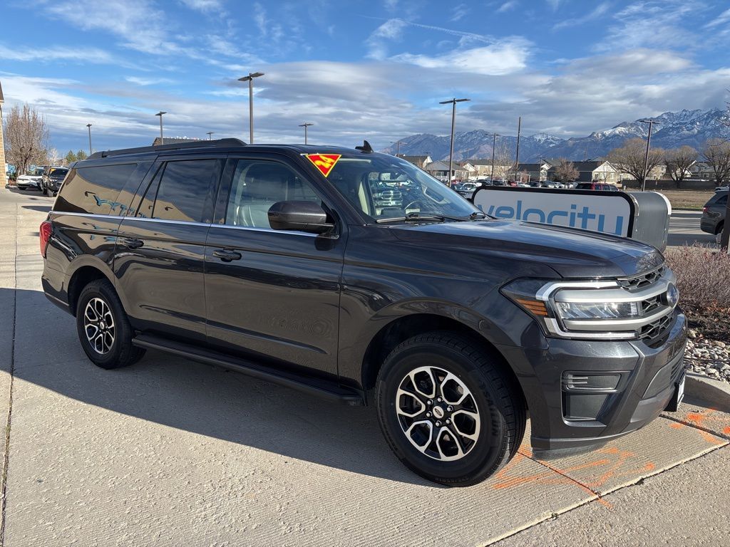 2024 Ford Expedition Max XLT