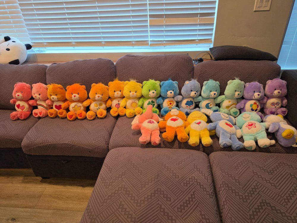20 Care Bear Plush Including Cousins