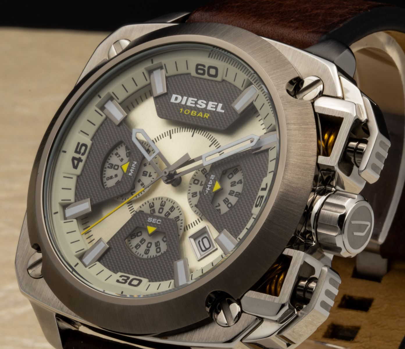 Diesel BAMF Chrono-look DZ7343 beige dial, chrono-look subdials & brown leather strap