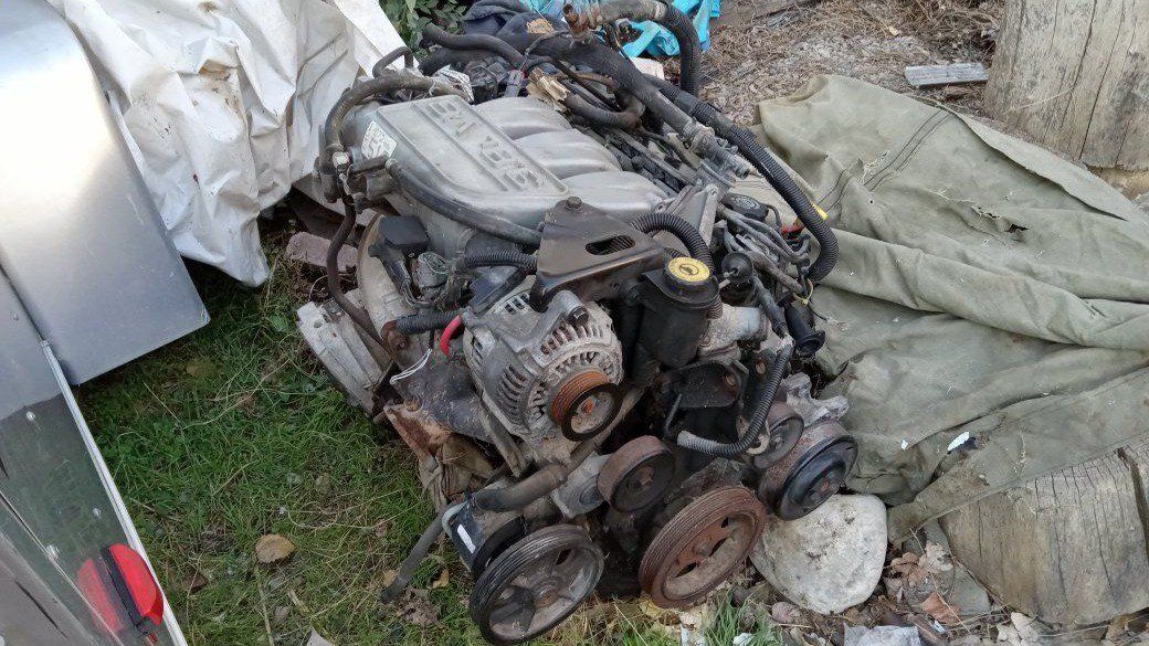 1995 Chrysler Town & Country Engine & Transmission