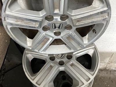 Set of 4 Honda 19-inch Alloy Wheels - $400