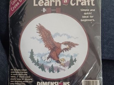Counted Cross Stitch Kit /NEW