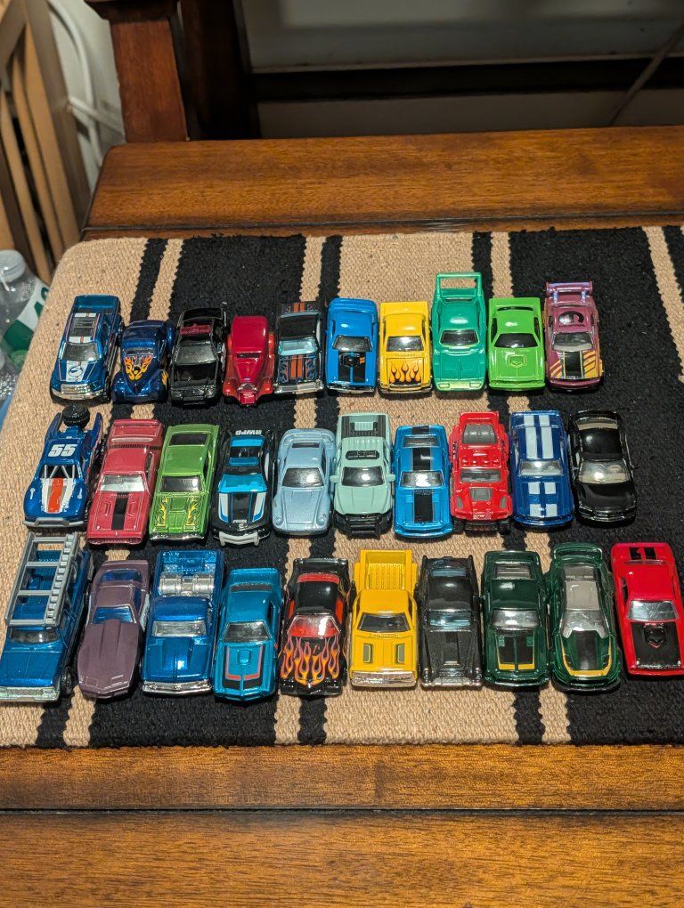 Assorted Lot of 30 Hot Wheels and Matchbox Cars
