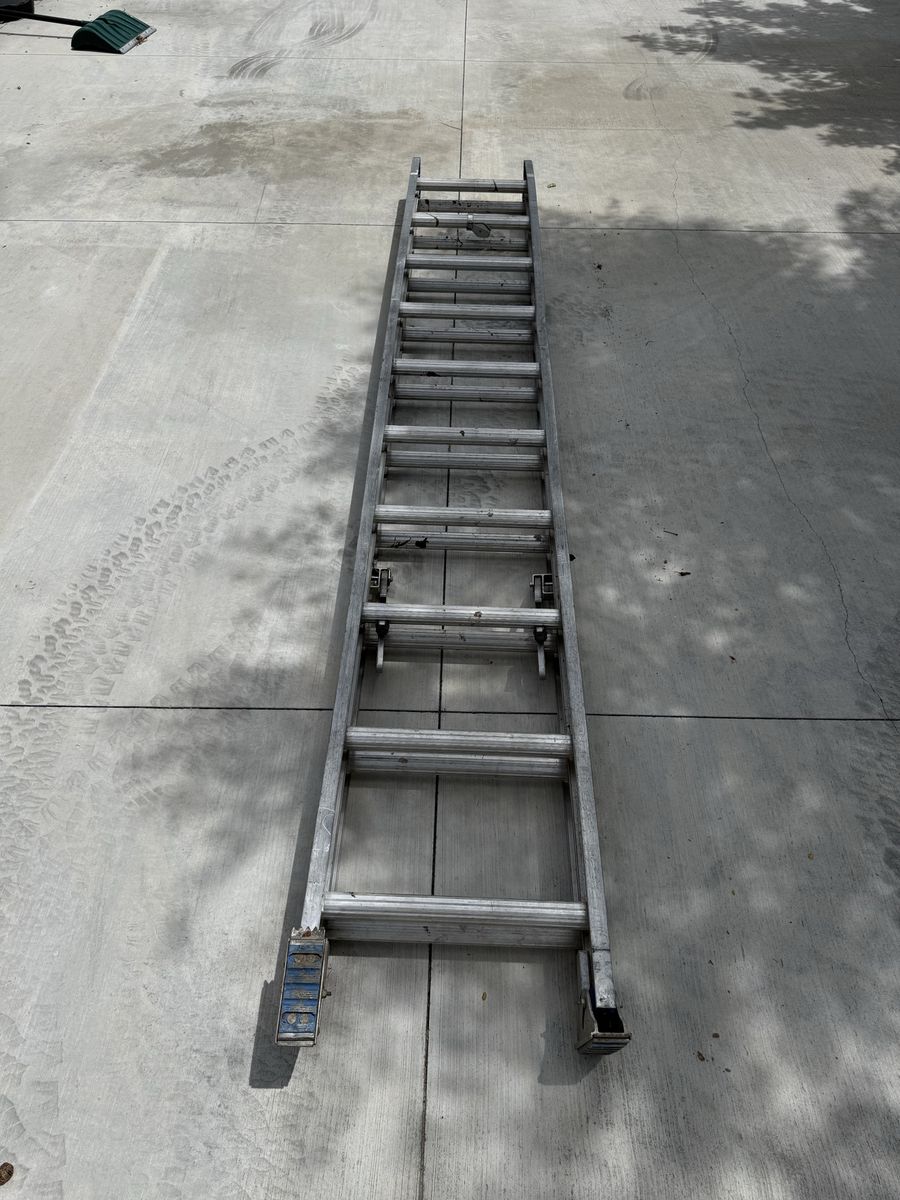Main image 5