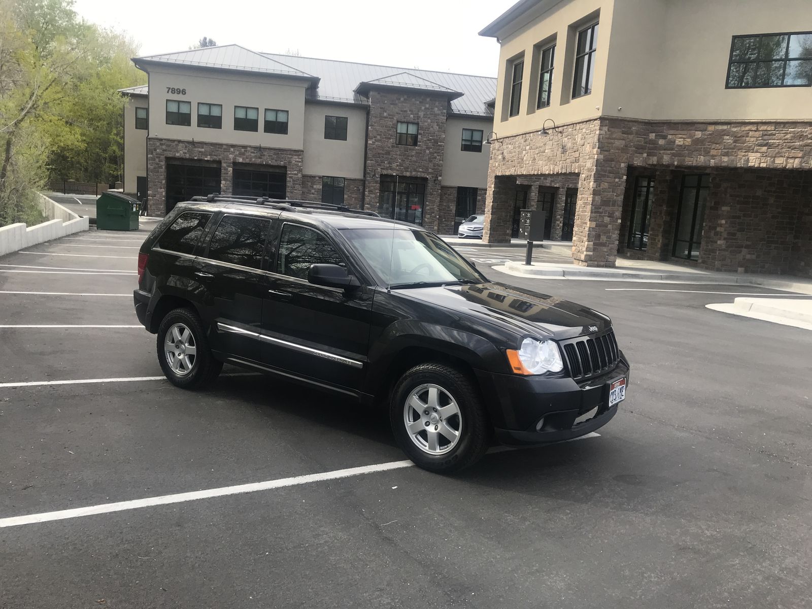 2010 JEEP GRAND CHEROKEE Laredo
