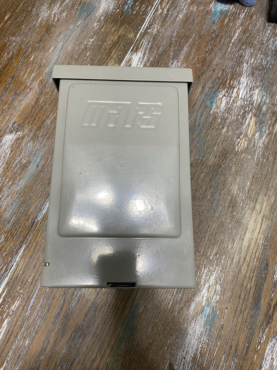 MARS 30amp A/C Fused Disconnect  ~ New Box
