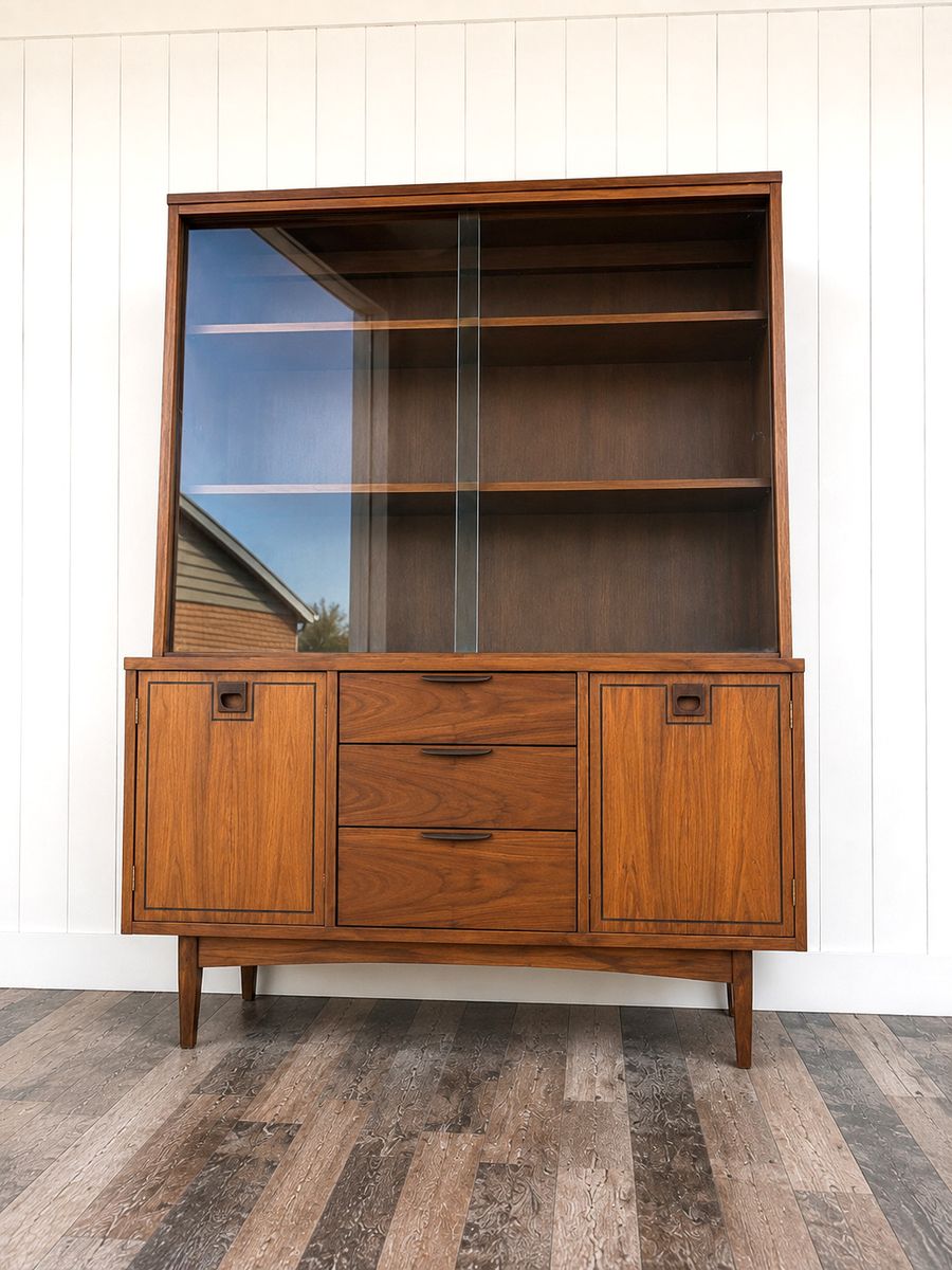 Stunning Stanley MCM Hutch *Free Delivery*