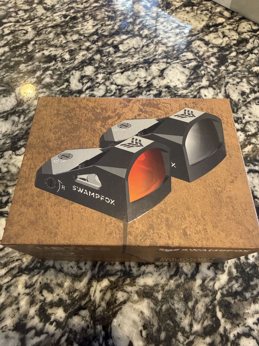 SWAMPFOX 1X27MM Red Dot Sight 3 MOA