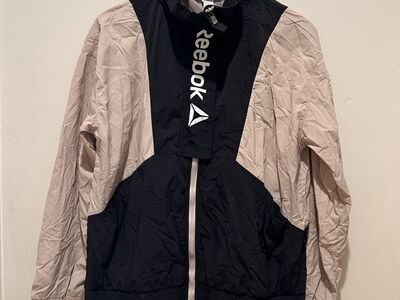 Reebok Women’s Focus Track Jacket Size Medium