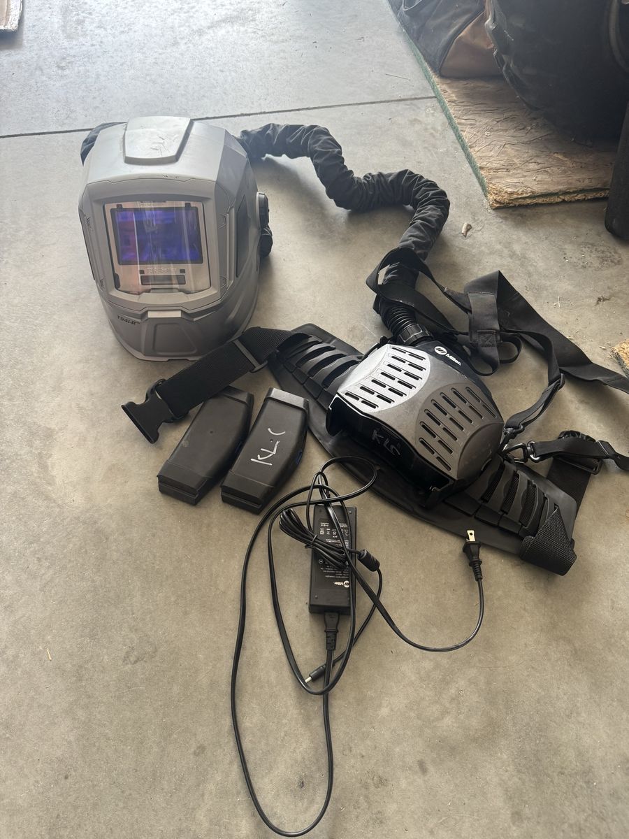 Miller T94i-R Auto-Darkening PAPR Welding Helmet System with Blower and Charger