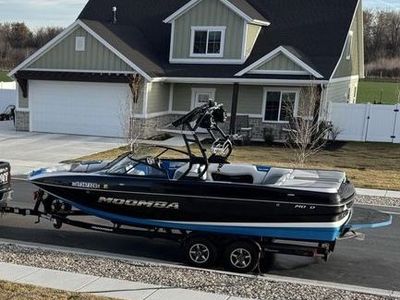 SURF BOAT - Convenient and Easy to Use