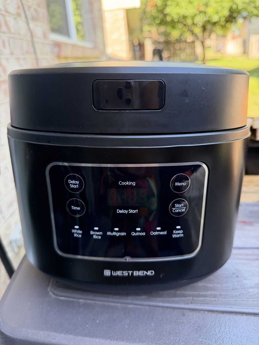 WEST BEND Automatic Rice Cooker Steamer Black Multi-function 1.5L Capacity