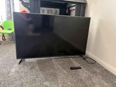 LG Smart TV with Apple TV