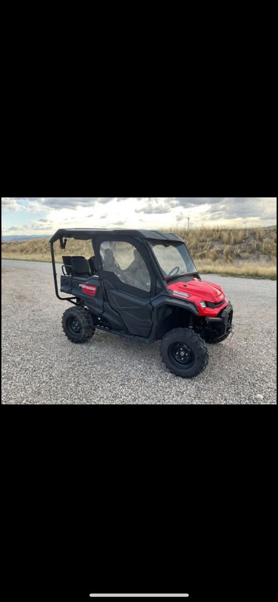 2022 Honda Pioneer 1000, 5-seater