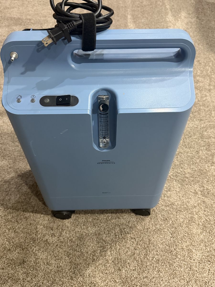 OXYGEN CONCENTRATOR