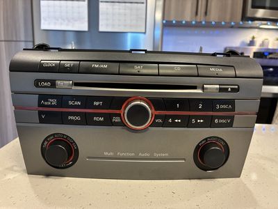 OEM 05-07 Mazda 3 Radio 6-Disc Multi Function Audio System