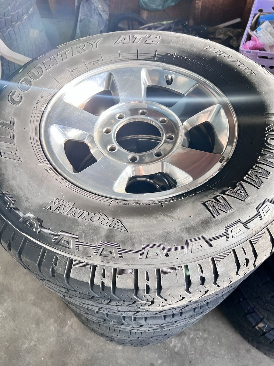 Dodge Ram 2500 3500 OEM Wheels and Tires 8x6.5