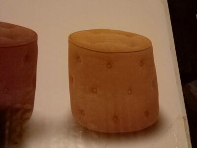 Tufted ottoman NEW