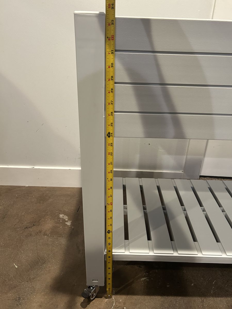 Main image 7