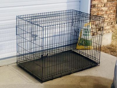 Large Black Wire Dog Crate Kennel with Removable Tray - 2-Door Design