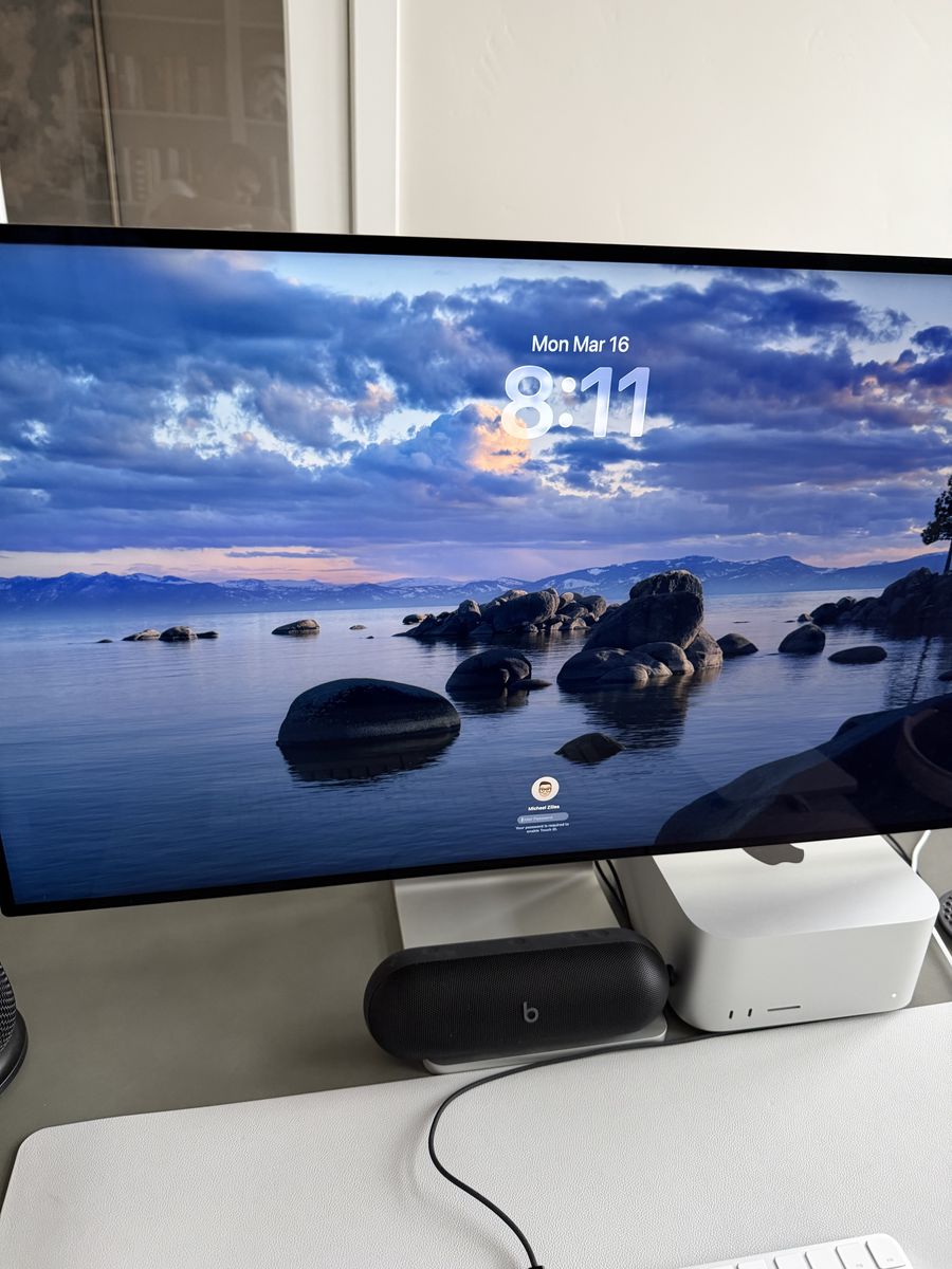 Apple Pro Display XDR