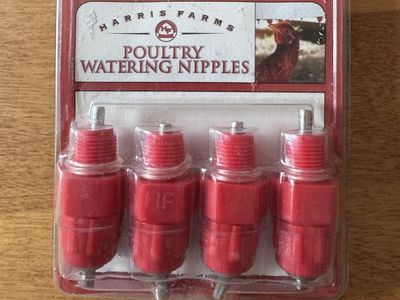 Harris Farms Poultry Watering Nipples, 4-Pack, Red - New in Package