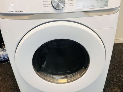 Like new Samsung electric dryer