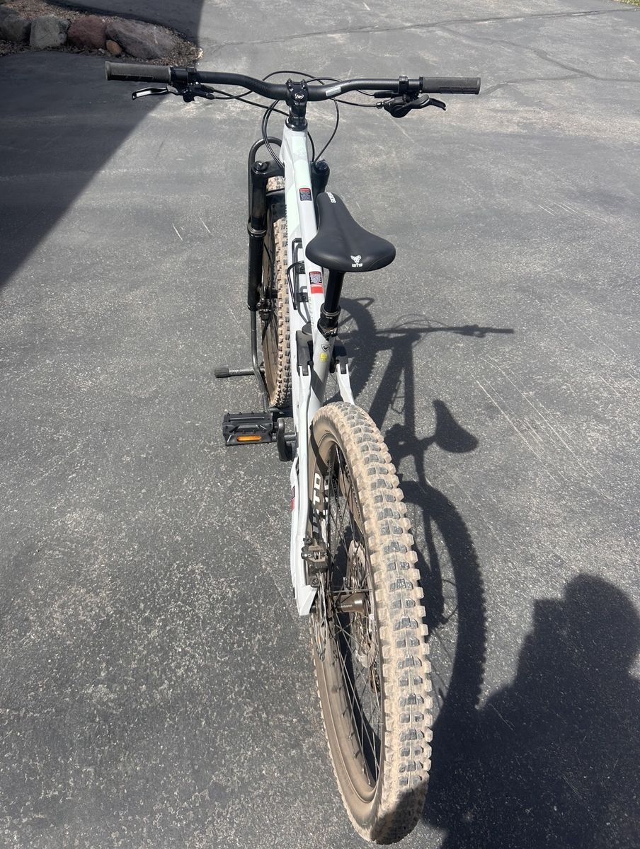 Women's Rossignol Mandate Deore 11 - MINT (Only 5 Miles!)