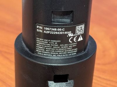 Tesla SAE J1772 Charging Adapter Public 1067348