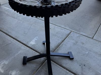 Tire Changing Stand